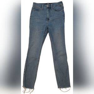 Hollister Ultra High-Rise Crop Super Skinny Jeans Size 0, 24x22